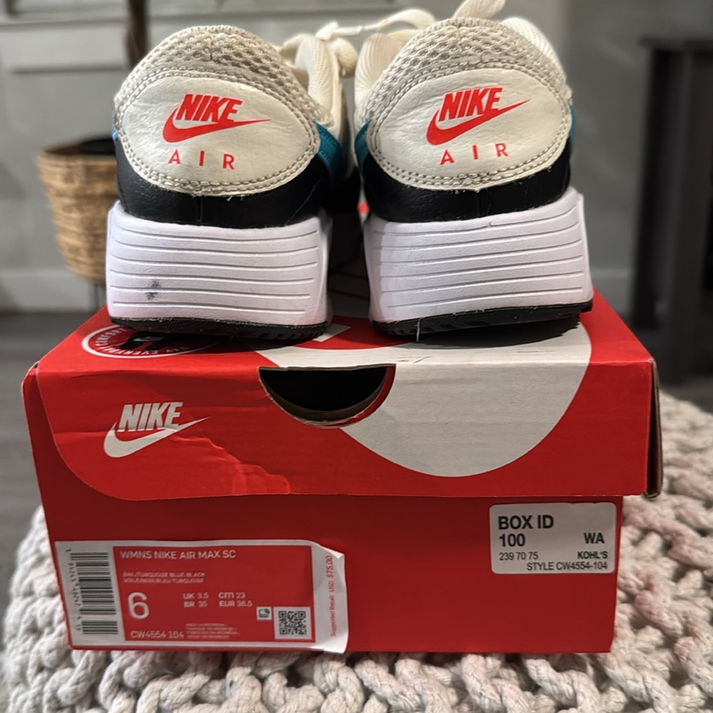Womens Nike Air Max - Picture 7 of 7